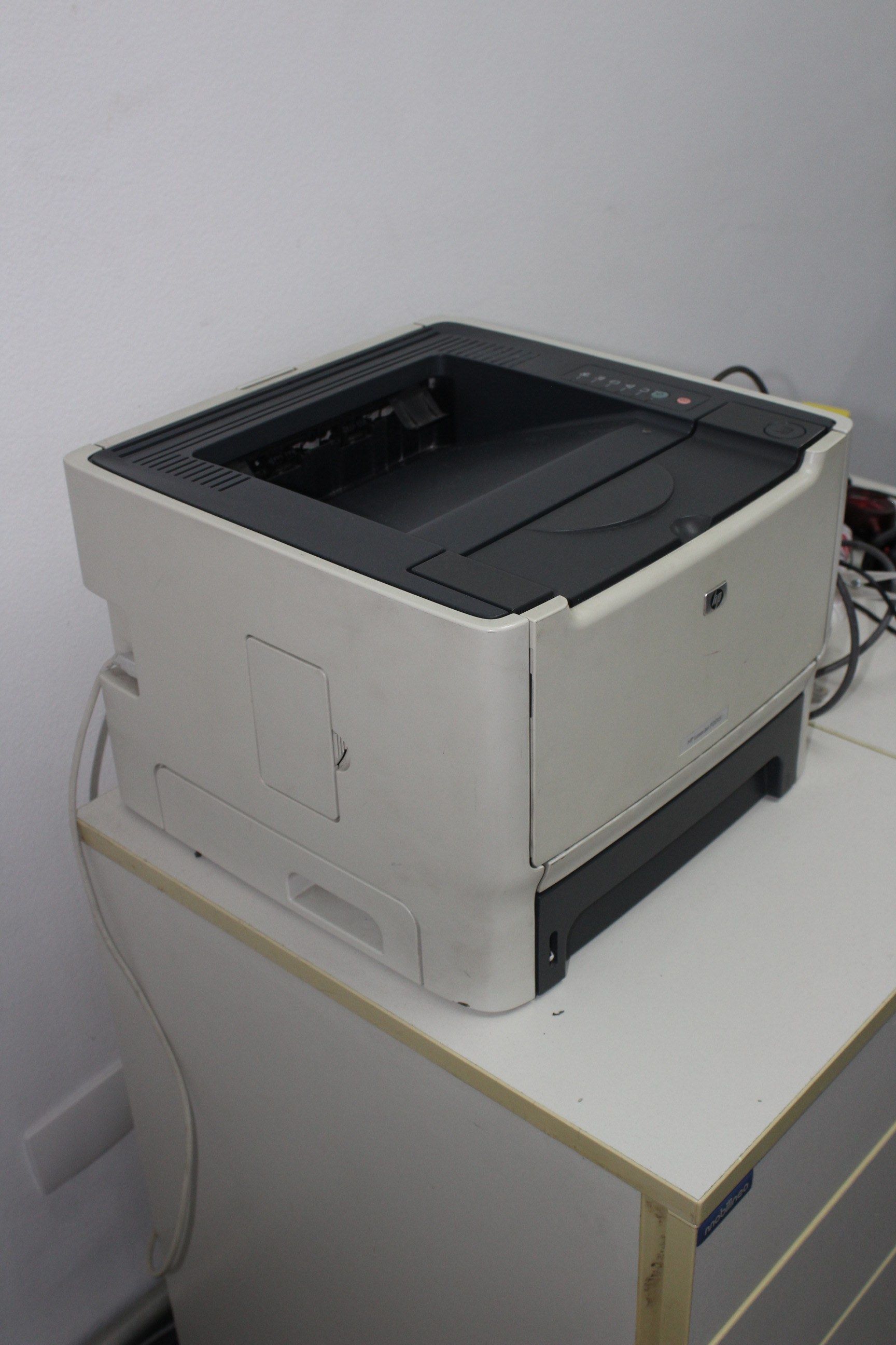 Impressora Laserjet HP/CB366A em Plástico Branco 127V - Cartucho - Monocromática